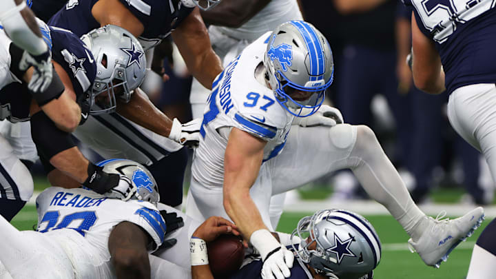 Detroit Lions v Dallas Cowboys