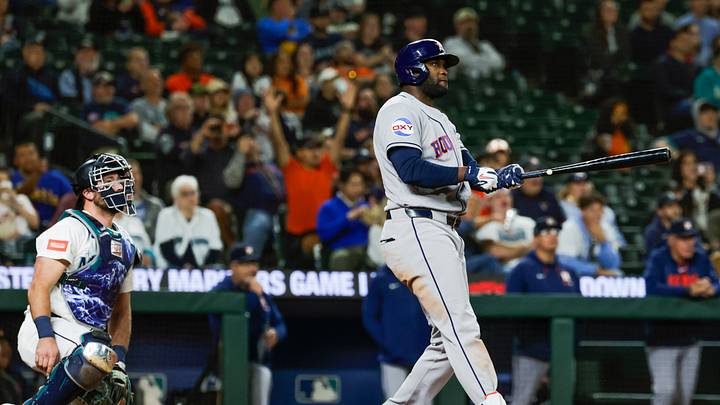 Sep 22, 2026; Seattle, Washington, USA; Houston Astros designated hitter Yordan Alvarez (44) hits a two-run home run against the Seattle Mariners during the eighth inning at T-Mobile Park. Mandatory Credit: Joe Nicholson-Imagn Images Sep 22, 2026; Seattle, Washington, USA; Houston Astros designated hitter Yordan Alvarez (44) hits a two-run home run against the Seattle Mariners during the eighth inning at T-Mobile Park. Mandatory Credit: Joe Nicholson-Imagn Images