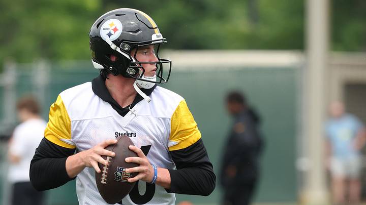 Jun 9, 2026; Pittsburgh, PA, USA; Pittsburgh Steelers quarterback Drew Allar (16) participates in drills during Minicamp at UPMC Rooney Sports Complex. Mandatory Credit: Charles LeClaire-Imagn Images Jun 9, 2026; Pittsburgh, PA, USA; Pittsburgh Steelers quarterback Drew Allar (16) participates in drills during Minicamp at UPMC Rooney Sports Complex. Mandatory Credit: Charles LeClaire-Imagn Images