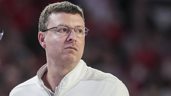 Mar 8, 2025; Athens, Georgia, USA; Vanderbilt Commodores head coach Mark Byington on the sidelines against the Georgia Bulldogs during the first half at Stegeman Coliseum. Mandatory Credit: Dale Zanine-Imagn Images Mar 8, 2025; Athens, Georgia, USA; Vanderbilt Commodores head coach Mark Byington on the sidelines against the Georgia Bulldogs during the first half at Stegeman Coliseum. Mandatory Credit: Dale Zanine-Imagn Images