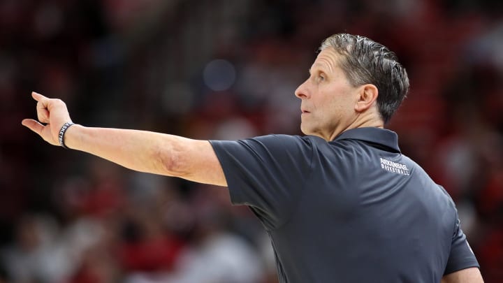 Feb 10, 2024; Fayetteville, Arkansas, USA; Arkansas Razorbacks head coach Eric Musselman during the