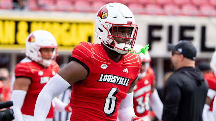 Louisville Cardinals linebacker Stanquan Clark (6) warms up ahead of their game against the Austin Peay Governors on Saturday, Aug. 31, 2024 at L&N Federal Credit Union Stadium in Louisville, Ky.