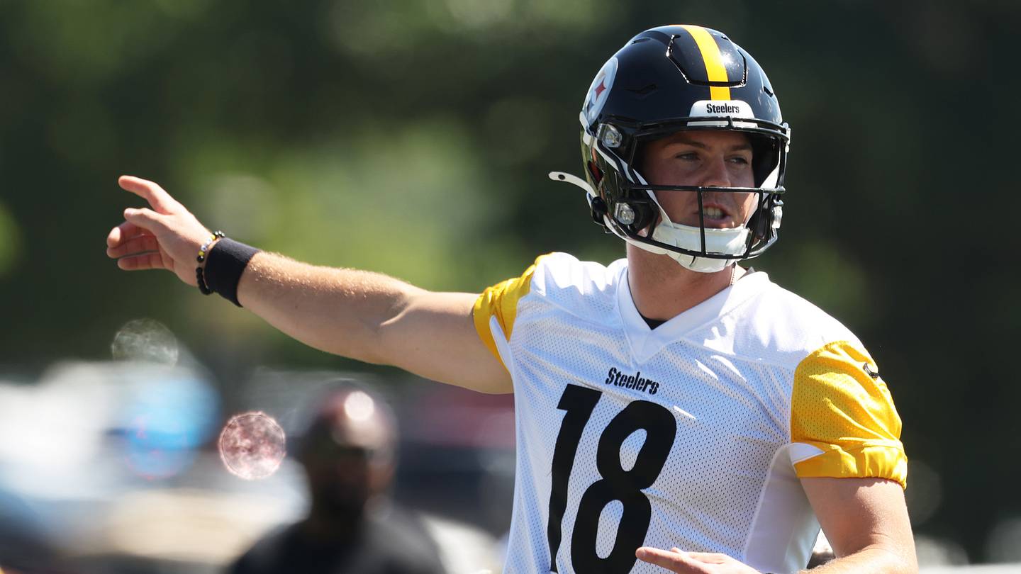 Photo: si.com Steelers Training Camp Highlights McCarthy Era Start And QB Battle
