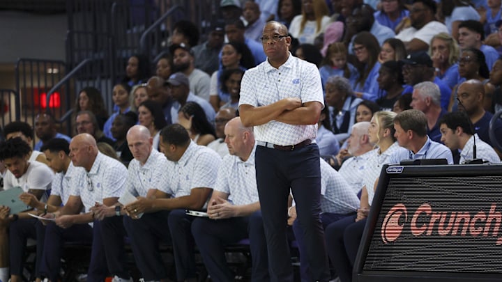 Nov 25, 2025; Fort Myers, Florida, USA; North Carolina Tar Heels head coach Hubert Davis looks on during a game against the St. Bonaventure Bonnies at Suncoast Credit Union Arena. Mandatory Credit: Nathan Ray Seebeck-Imagn Images