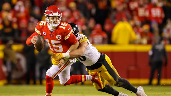 AFC Wild Card Playoffs - Pittsburgh Steelers v Kansas City Chiefs