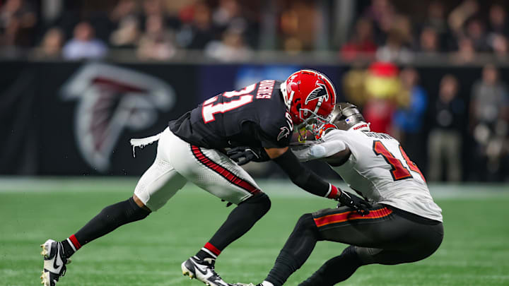 Atlanta Falcons safety Justin Simmons