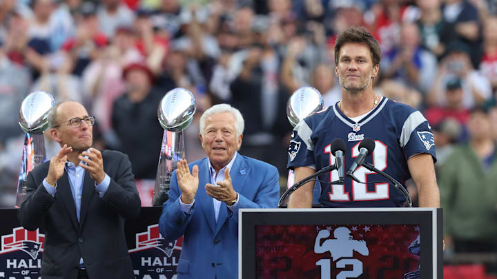 Philadelphia Eagles v New England Patriots