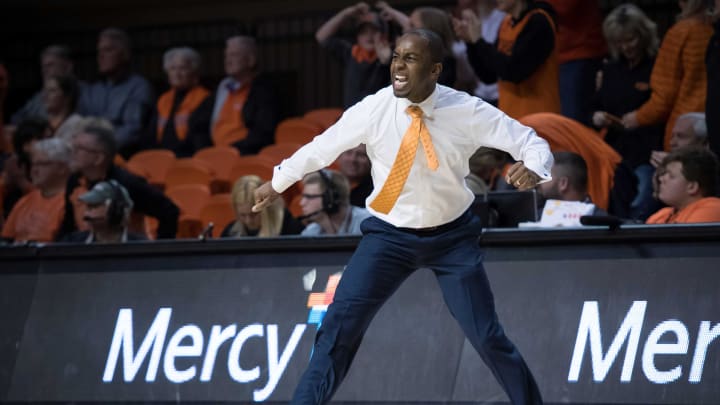 Feb 6, 2018; Stillwater, OK, USA; Oklahoma State Cowboys head coach Mike Boynton reacts during the second half against the Baylor Bears at Gallagher-Iba Arena. Mandatory Credit: Rob Ferguson-USA TODAY Sports Feb 6, 2018; Stillwater, OK, USA; Oklahoma State Cowboys head coach Mike Boynton reacts during the second half against the Baylor Bears at Gallagher-Iba Arena. Mandatory Credit: Rob Ferguson-USA TODAY Sports