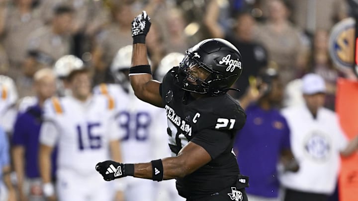 Oct 26, 2024; College Station, Texas, USA; Texas A&M Aggies linebacker Taurean York (21) reacts during the first quarter against the LSU Tigers. The Aggies defeated the Tigers 38-23; at Kyle Field. Mandatory Credit: Maria Lysaker-Imagn Images. Oct 26, 2024; College Station, Texas, USA; Texas A&M Aggies linebacker Taurean York (21) reacts during the first quarter against the LSU Tigers. The Aggies defeated the Tigers 38-23; at Kyle Field. Mandatory Credit: Maria Lysaker-Imagn Images.