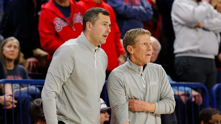 Gonzaga assistant Brian Michaelson (left) and head coach Mark Few (right).