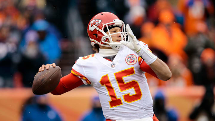 Dec 31, 2017; Denver, CO, USA; Kansas City Chiefs quarterback Patrick Mahomes (15) drops back to pass in the first quarter against the Denver Broncos at Sports Authority Field at Mile High. Mandatory Credit: Isaiah J. Downing-Imagn Images Dec 31, 2017; Denver, CO, USA; Kansas City Chiefs quarterback Patrick Mahomes (15) drops back to pass in the first quarter against the Denver Broncos at Sports Authority Field at Mile High. Mandatory Credit: Isaiah J. Downing-Imagn Images