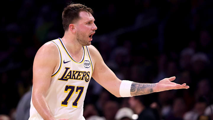 Houston Rockets v Los Angeles Lakers