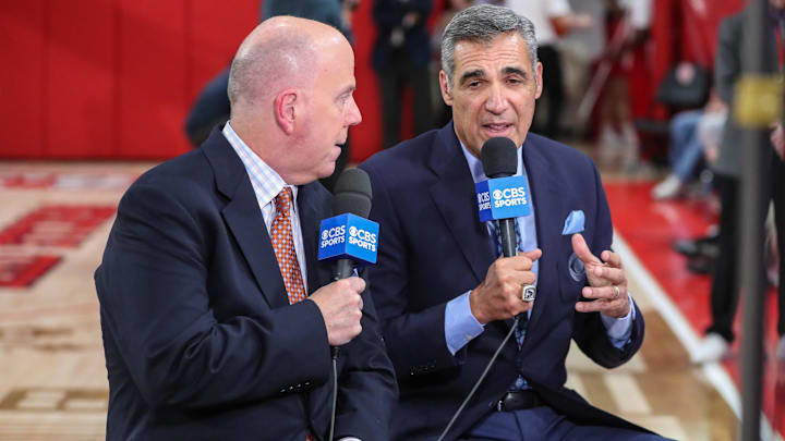 Dec 6, 2023; Queens, New York, USA;  CBS Sports broadcaster Tom McCarthy (l) and former Villanova Wildcats head coach Jay Wright (r) at Carnesecca Arena. Mandatory Credit: Wendell Cruz-Imagn Images