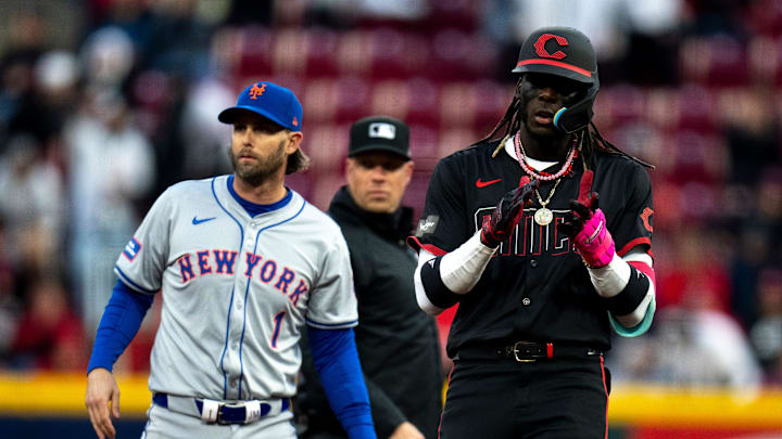 Cincinnati Reds shortstop Elly De La Cruz (44) reacts to hitting a double in the fourth inning of