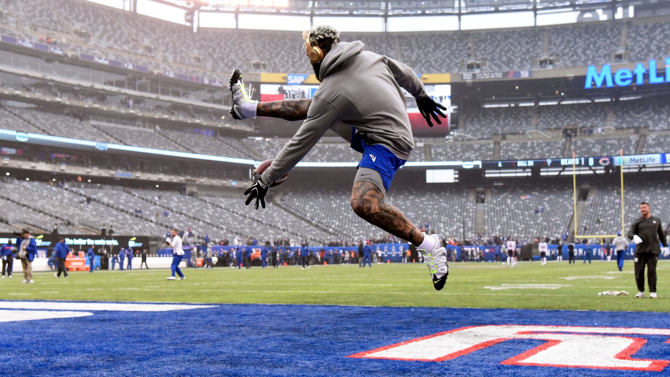 A reimagined 2014 re-draft sends one beloved Giants star packing