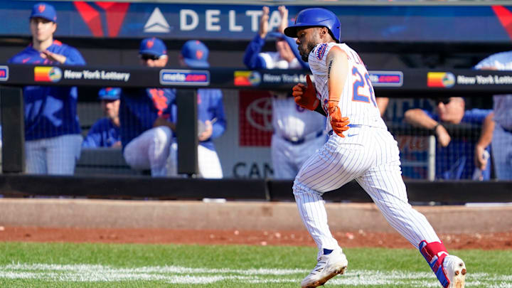 Texas Rangers v New York Mets