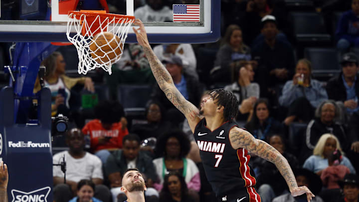 Oct 18, 2024; Memphis, Tennessee, USA; Miami Heat center Kel'el Ware (7) dunks during the second half against the Memphis Grizzlies at FedExForum. 