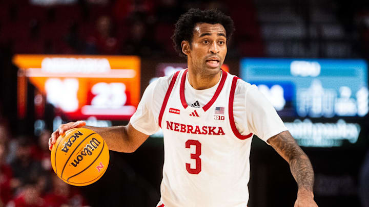 Nov 13, 2024; Lincoln, Nebraska, USA; Nebraska Cornhuskers guard Brice Williams (3) motions to teammates against the Fairleigh Dickinson Knights during the first half at Pinnacle Bank Arena. Mandatory Credit: Dylan Widger-Imagn Images