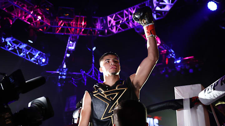 Josh Taylor v Teofimo Lopez