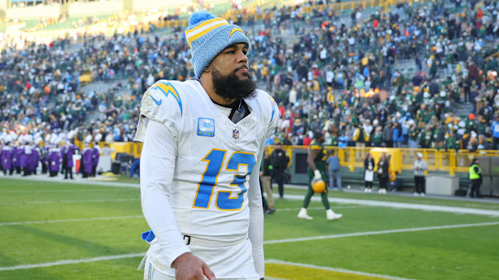 Los Angeles Chargers v Green Bay Packers
