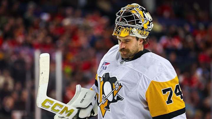 Jan 21, 2026; Calgary, Alberta, CAN; Pittsburgh Penguins goaltender Stuart Skinner (74) during the second period against the Calgary Flames at Scotiabank Saddledome. Mandatory Credit: Sergei Belski-Imagn Images