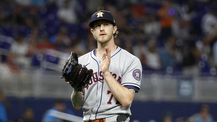 Aug 5, 2025; Miami, Florida, USA; Houston Astros pitcher Josh Hader (71) celebrates defeating the Miami Marlins following the game at loanDepot Park. Aug 5, 2025; Miami, Florida, USA; Houston Astros pitcher Josh Hader (71) celebrates defeating the Miami Marlins following the game at loanDepot Park.