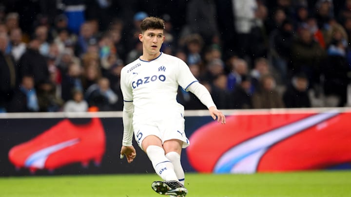 Balerdi, le défenseur qui a pris rouge le week-end dernier