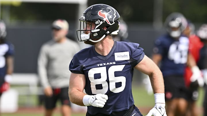 Jun 10, 2025; Houston, TX, USA; Houston Texans tight end Dalton Schultz (86) participates in a drill during an NFL football minicamp at NRG Stadium. Mandatory Credit: Maria Lysaker-Imagn Images Jun 10, 2025; Houston, TX, USA; Houston Texans tight end Dalton Schultz (86) participates in a drill during an NFL football minicamp at NRG Stadium. Mandatory Credit: Maria Lysaker-Imagn Images