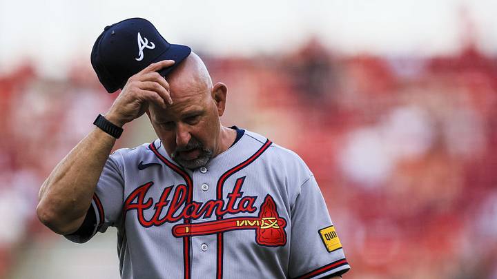 May 29, 2026; Cincinnati, Ohio, USA; Atlanta Braves manager Walt Weiss (22) walks off the field during a pitching change in the fifth inning against the Cincinnati Reds at Great American Ball Park. Mandatory Credit: Katie Stratman-Imagn Images