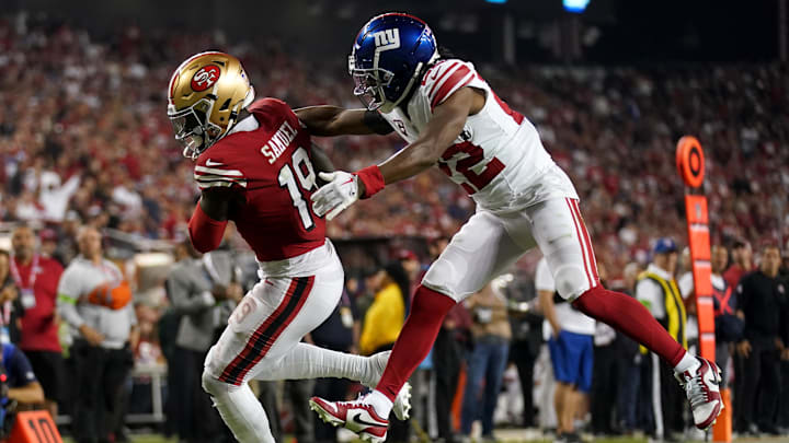 San Francisco 49ers wide receiver Deebo Samuel (19)