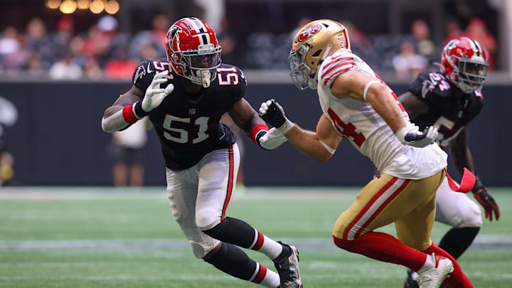 Atlanta Falcons linebacker DeAngelo Malone and San Francisco 49ers fullback Kyle Juszczyk 