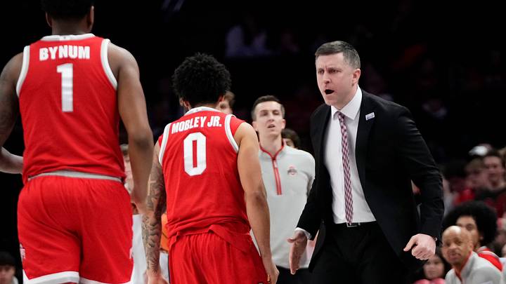 Ohio State Buckeyes head coach Jake Diebler yells with guard John Mobley Jr. (0) during the first half of the NCAA men's basketball game at the Schottenstein Center in Columbus on Jan. 26, 2026.