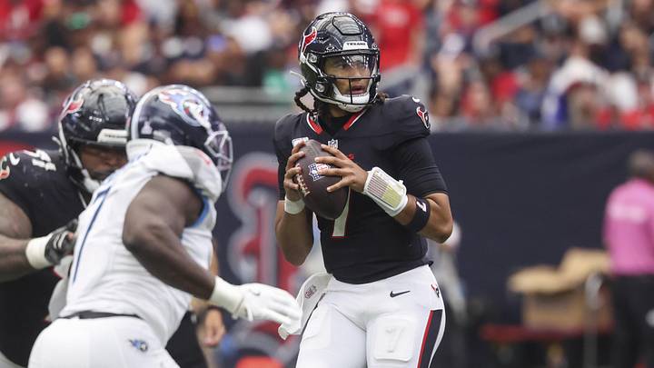 Sep 28, 2025; Houston, Texas, USA; Houston Texans quarterback CJ. Stroud (7) looks for an open receiver during the fourth quarter against the Tennessee Titans at NRG Stadium. Mandatory Credit: Troy Taormina-Imagn Images Sep 28, 2025; Houston, Texas, USA; Houston Texans quarterback CJ. Stroud (7) looks for an open receiver during the fourth quarter against the Tennessee Titans at NRG Stadium. Mandatory Credit: Troy Taormina-Imagn Images