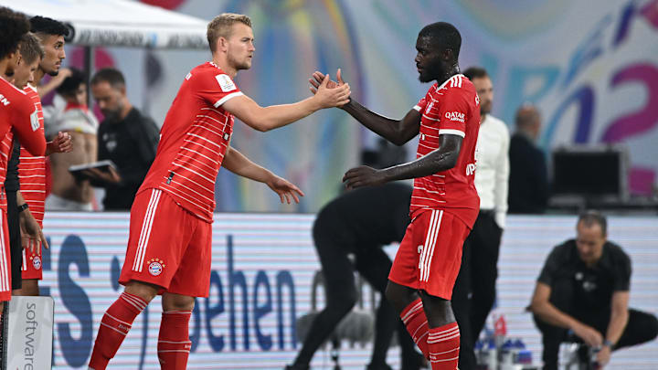 Wer spielt von Beginn an? Matthijs de Ligt oder Dayot Upamecano?