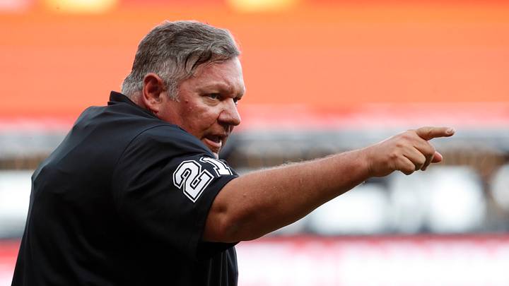Home plate umpire Hunter Wendelstedt