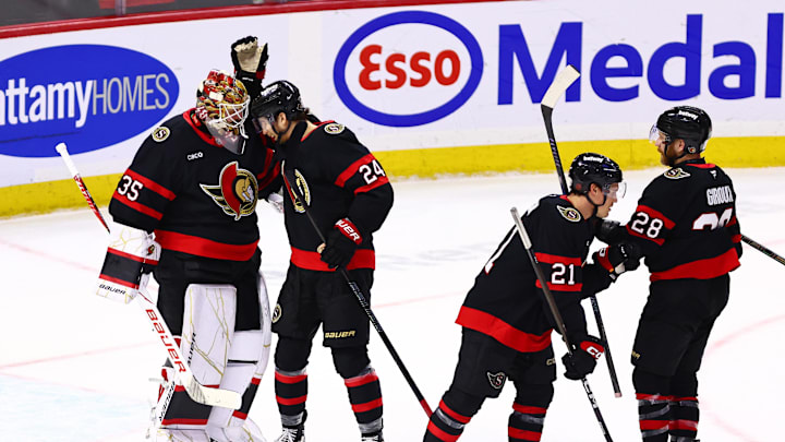 Apr 7, 2026; Ottawa, Ontario, CAN; Ottawa Senators goaltender Linus Ullmark (35) and center Dylan Cozens (24) celebrate after beating the Tampa Bay Lightning at Canadian Tire Centre. Mandatory Credit: Keito Newman-Imagn Images
Apr 7, 2026; Ottawa, Ontario, CAN; Ottawa Senators goaltender Linus Ullmark (35) and center Dylan Cozens (24) celebrate after beating the Tampa Bay Lightning at Canadian Tire Centre. Mandatory Credit: Keito Newman-Imagn Images