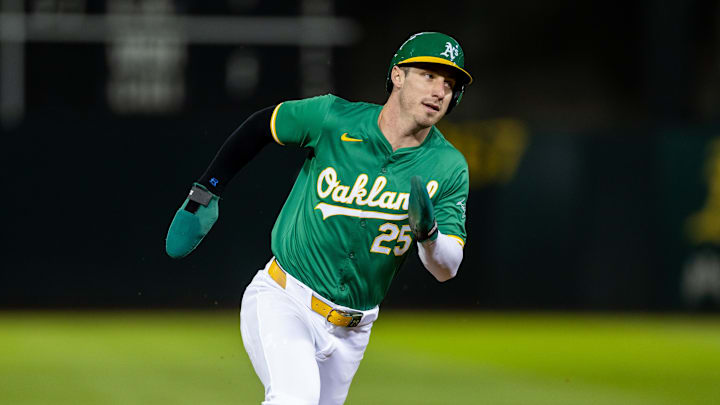 Sep 20, 2024; Oakland, California, USA; Oakland Athletics outfielder Brent Rooker (25) scores during the tenth inning against the New York Yankees at Oakland-Alameda County Coliseum. Mandatory Credit: Bob Kupbens-Imagn Images Sep 20, 2024; Oakland, California, USA; Oakland Athletics outfielder Brent Rooker (25) scores during the tenth inning against the New York Yankees at Oakland-Alameda County Coliseum. Mandatory Credit: Bob Kupbens-Imagn Images