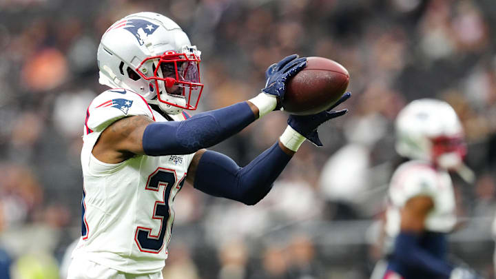 Oct 15, 2023; Paradise, Nevada, USA; New England Patriots cornerback Jonathan Jones (31) warms up