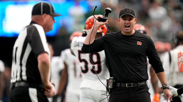 Cincinnati Bengals head coach Zac Taylor argues with an official, yelling, \"you can't call that,\"