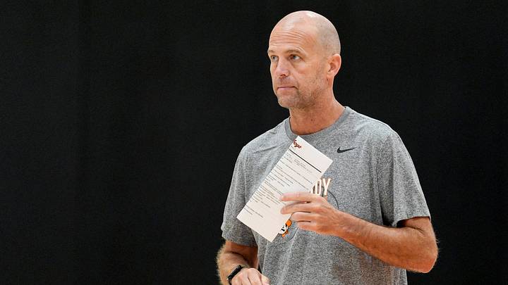 Head coach Steve Lutz.