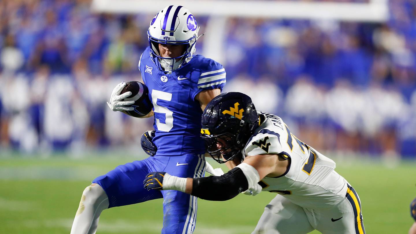BYU Cougars Stay Undefeated, Defeat West Virginia 38-24