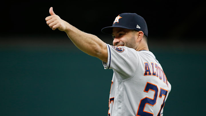 José Altuve firmó autógrafos a fanáticos de los Yankees 