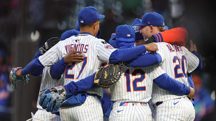 Apr 8, 2025; New York City, New York, USA; New York Mets first baseman Pete Alonso (20) celebrates with teammates after defeating the Miami Marlins at Citi Field. Mandatory Credit: Vincent Carchietta-Imagn Images Apr 8, 2025; New York City, New York, USA; New York Mets first baseman Pete Alonso (20) celebrates with teammates after defeating the Miami Marlins at Citi Field. Mandatory Credit: Vincent Carchietta-Imagn Images