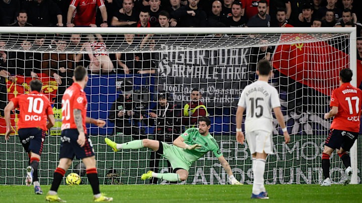 FBL-ESP-LIGA-OSASUNA-REAL MADRID FBL-ESP-LIGA-OSASUNA-REAL MADRID