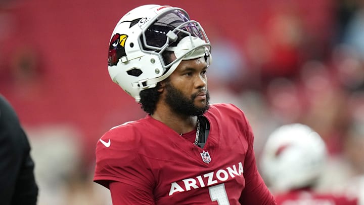 Arizona Cardinals quarterback Kyler Murray (1) walks the field before their preseason game against the Kansas City Chiefs at State Farm Stadium on Aug. 9, 2025. Arizona Cardinals quarterback Kyler Murray (1) walks the field before their preseason game against the Kansas City Chiefs at State Farm Stadium on Aug. 9, 2025.
