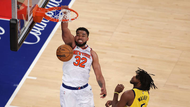 New York Knicks center Karl-Anthony Towns dunks against Indiana Pacers forward Jarace Walker. Mandatory Credit: Brad Penner-Imagn Images New York Knicks center Karl-Anthony Towns dunks against Indiana Pacers forward Jarace Walker. Mandatory Credit: Brad Penner-Imagn Images