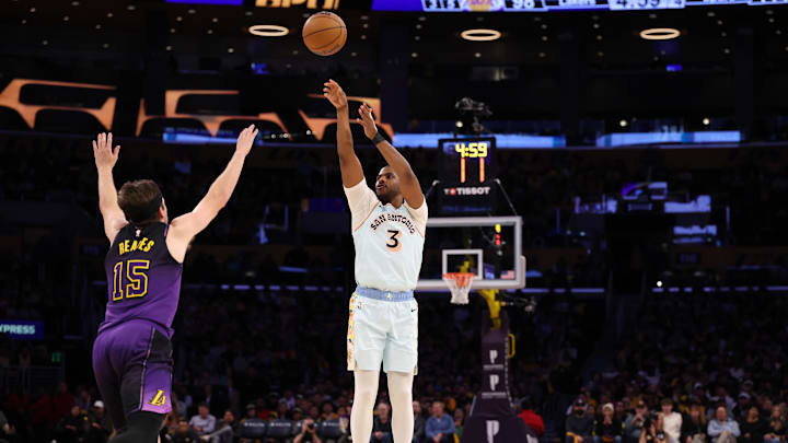Jan 13, 2025; Los Angeles, California, USA; San Antonio Spurs guard Chris Paul (3) shoots the ball over Los Angeles Lakers guard Austin Reaves (15) during the second half at Crypto.com Arena. Mandatory Credit: Kiyoshi Mio-Imagn Images Jan 13, 2025; Los Angeles, California, USA; San Antonio Spurs guard Chris Paul (3) shoots the ball over Los Angeles Lakers guard Austin Reaves (15) during the second half at Crypto.com Arena. Mandatory Credit: Kiyoshi Mio-Imagn Images