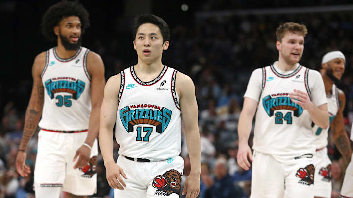 Apr 13, 2025; Memphis, Tennessee, USA; Memphis Grizzlies guard Yuki Kawamura (17) looks on during the third quarter against the Dallas Mavericks at FedExForum. Mandatory Credit: Petre Thomas-Imagn Images Apr 13, 2025; Memphis, Tennessee, USA; Memphis Grizzlies guard Yuki Kawamura (17) looks on during the third quarter against the Dallas Mavericks at FedExForum. Mandatory Credit: Petre Thomas-Imagn Images