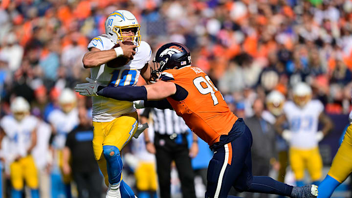 Los Angeles Chargers v Denver Broncos