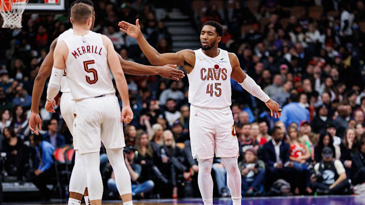 Donovan Mitchell, Sam Merrill, Cleveland Cavaliers